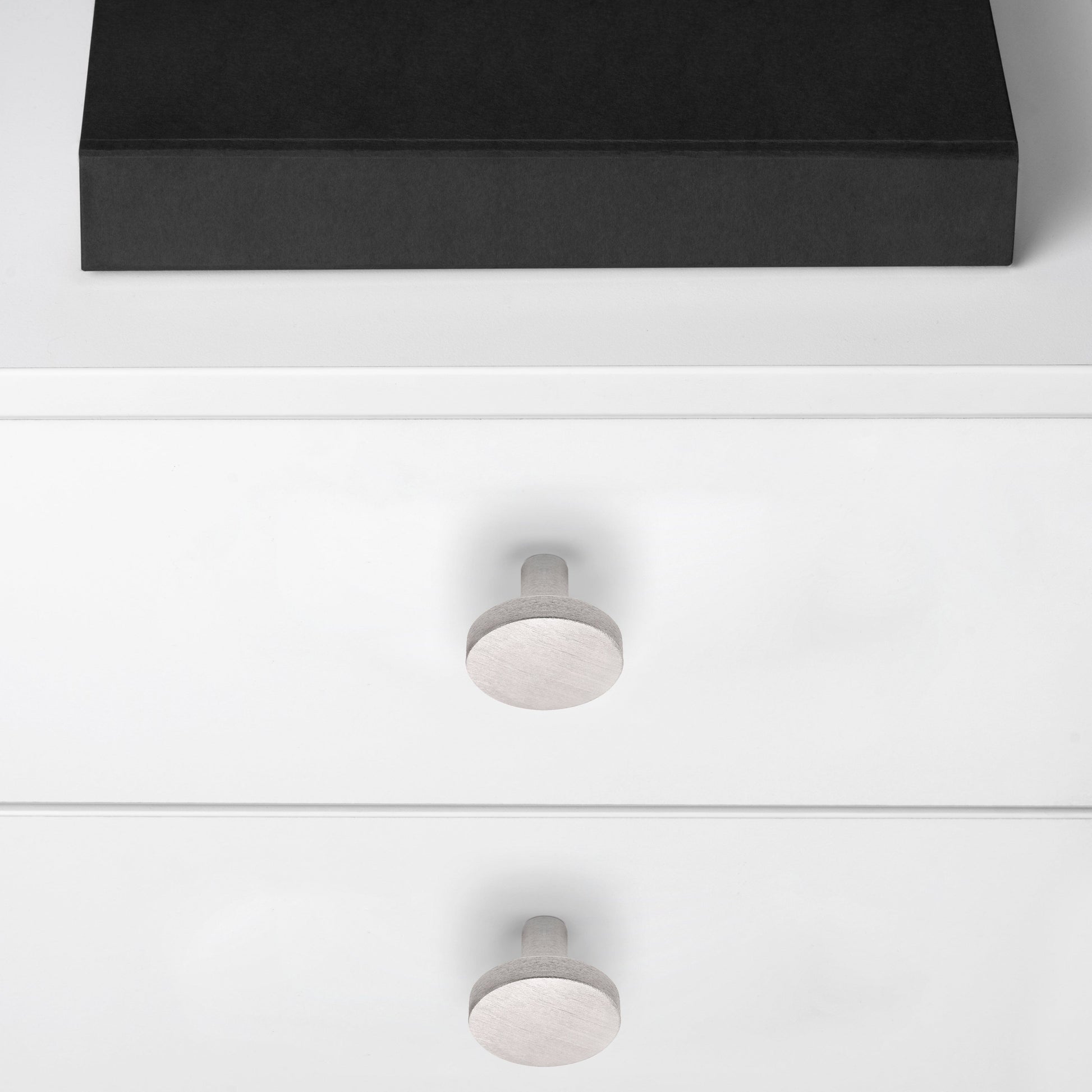 Emuca Set 10 Möbelknöpfe, Schrankknöpfe Uppsala, Durchmesser 30mm, Aluminium - werkzeug-online24
